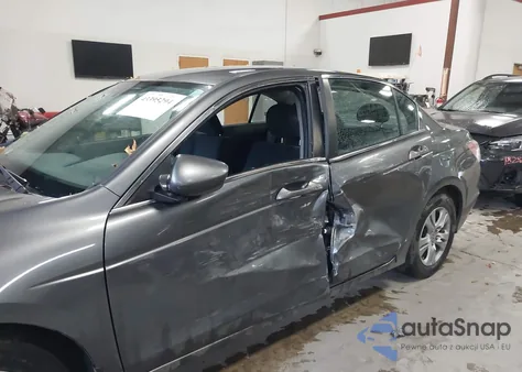 2012 Honda Accord 2.4 Se из США, поврежденный, VIN 1HGCP2F61CA803447